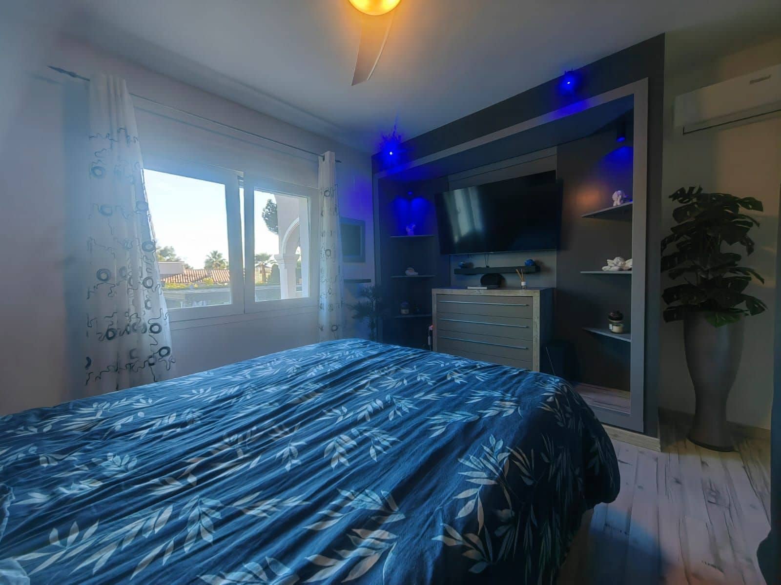 5 soverom Villa til salgs i Calpe / Calp med svømmebasseng garasje - € 795 000 (Ref: 9371813)