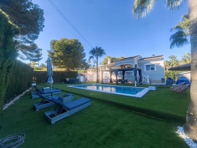 5 sypialnia Willa na sprzedaż w Cometa - Carrió, Calpe / Calp z basenem garażem - 795 000 € (Ref: 9371813)