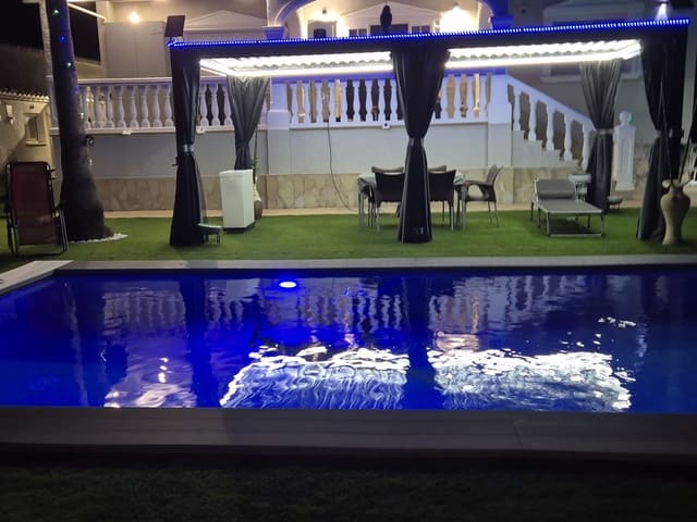 5 sypialnia Willa na sprzedaż w Cometa - Carrió, Calpe / Calp z basenem garażem - 795 000 € (Ref: 9371813)