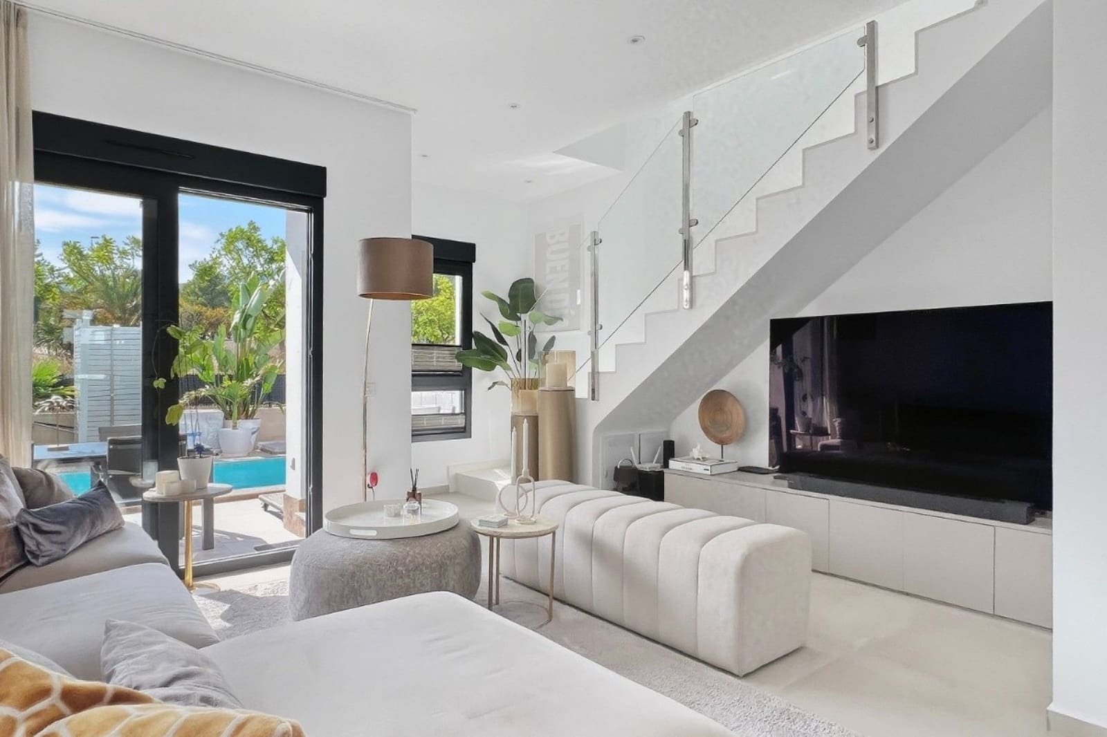 3 bedroom Villa for sale in Polop with pool garage - € 379,000 (Ref: 9400511)