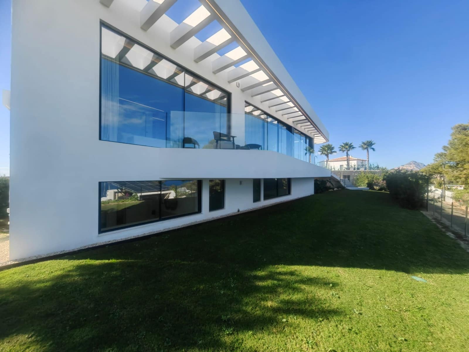 4 bedroom Villa for sale in Javea / Xabia with pool garage - € 4,125,000 (Ref: 9400512)