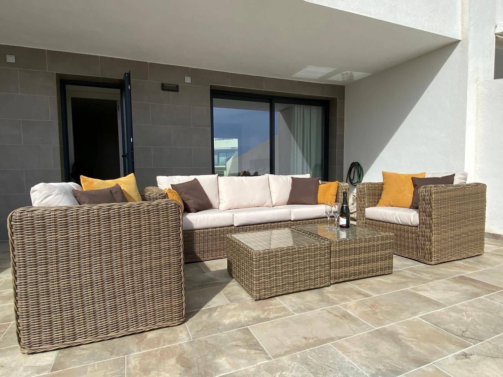 Apartamento de 2 habitaciones en Finestrat en venta con piscina garaje - 425.000 € (Ref: 9403191)