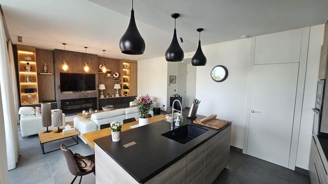 Chalet de 2 habitaciones en Balcón de Finestrat - Terra Marina, Finestrat en venta con piscina garaje - 675.000 € (Ref: 9410669)