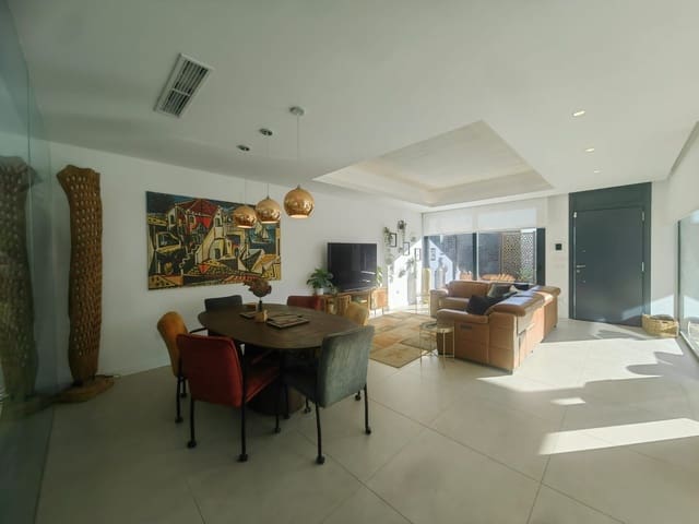 4 slaapkamer Villa te koop in Balcón de Finestrat - Terra Marina, Finestrat met zwembad garage - € 750.000 (Ref: 9413742)