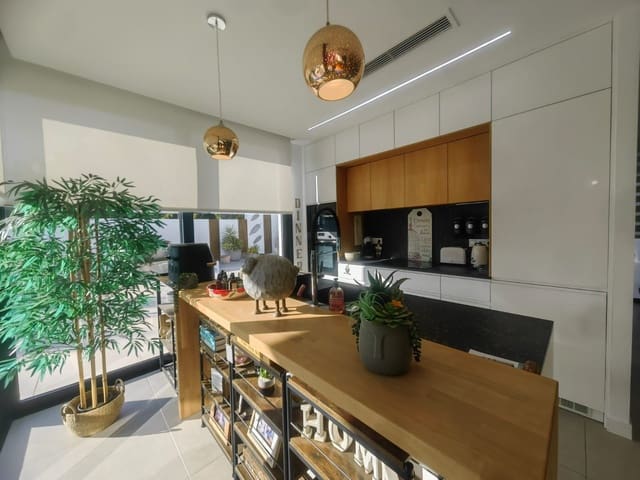 4 slaapkamer Villa te koop in Balcón de Finestrat - Terra Marina, Finestrat met zwembad garage - € 750.000 (Ref: 9413742)