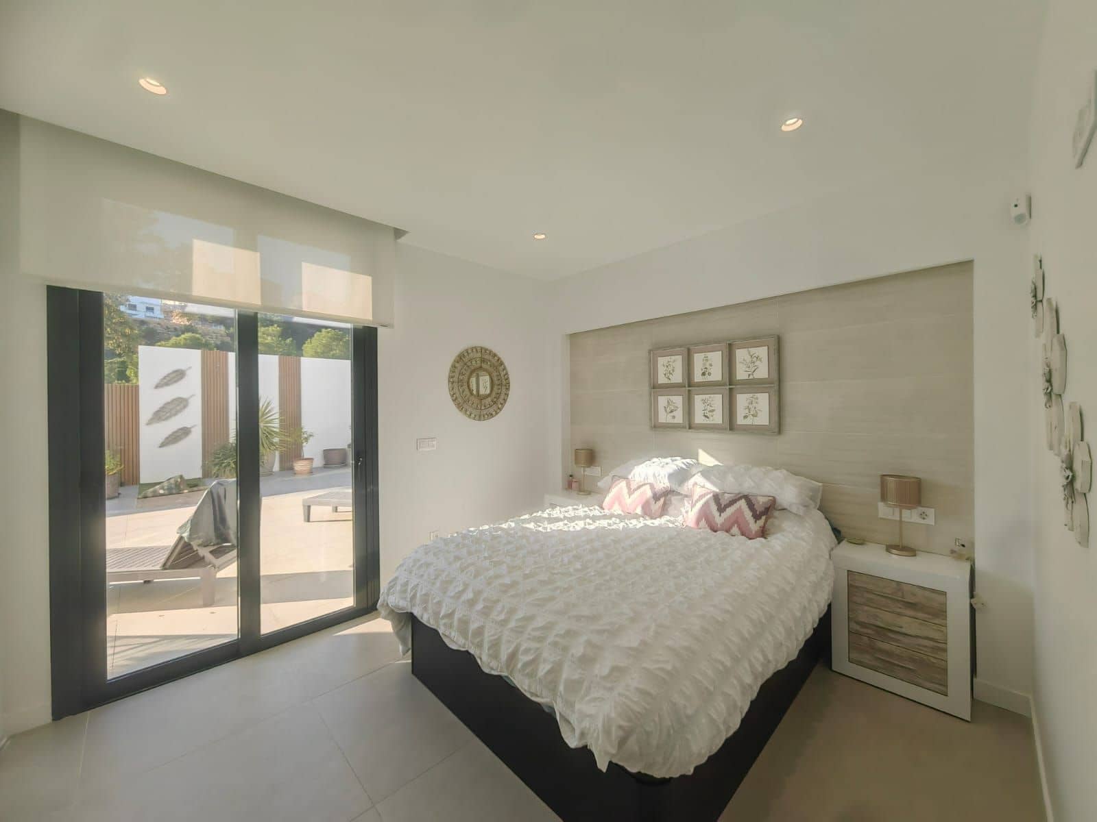 4 bedroom Villa for sale in Finestrat with pool garage - € 750,000 (Ref: 9413742)