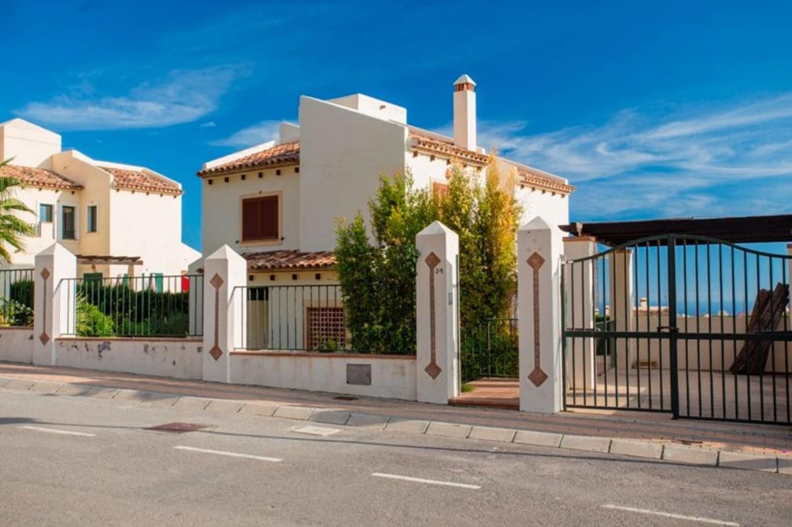 4 soverom Villa til salgs i Finestrat med garasje - € 699 000 (Ref: 9413743)