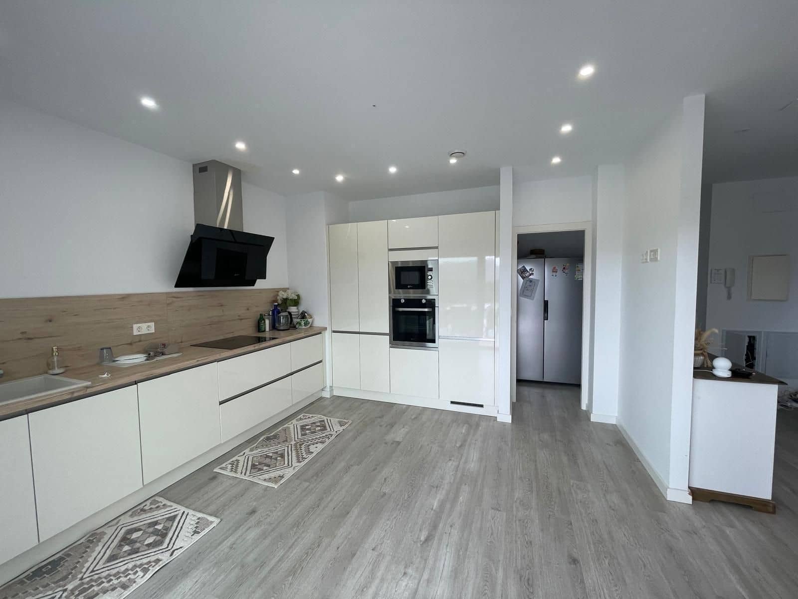 3 makuuhuone Huvila vuokrattavana paikassa Alfaz del Pi / L'Alfas del Pi mukana uima-altaan 
autotalli - 2 800 € (Ref: 9422037)