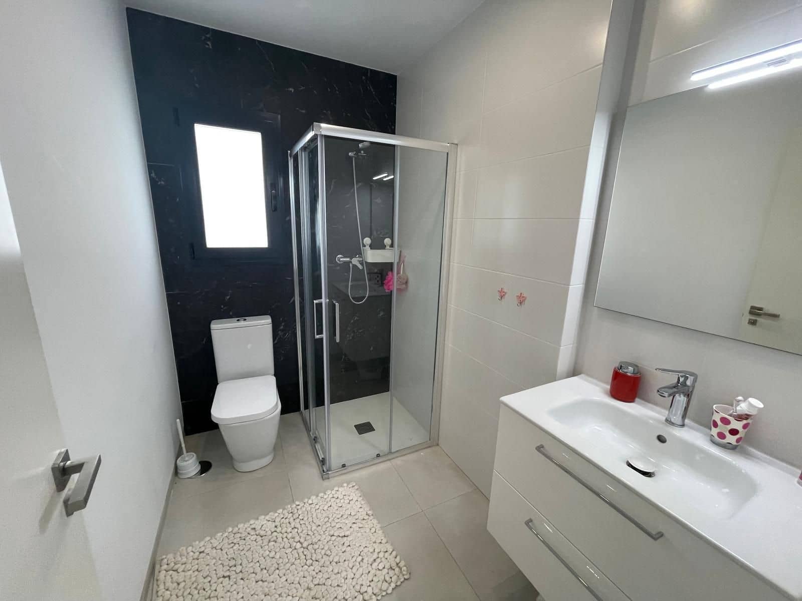 3 makuuhuone Huvila vuokrattavana paikassa Alfaz del Pi / L'Alfas del Pi mukana uima-altaan 
autotalli - 2 800 € (Ref: 9422037)