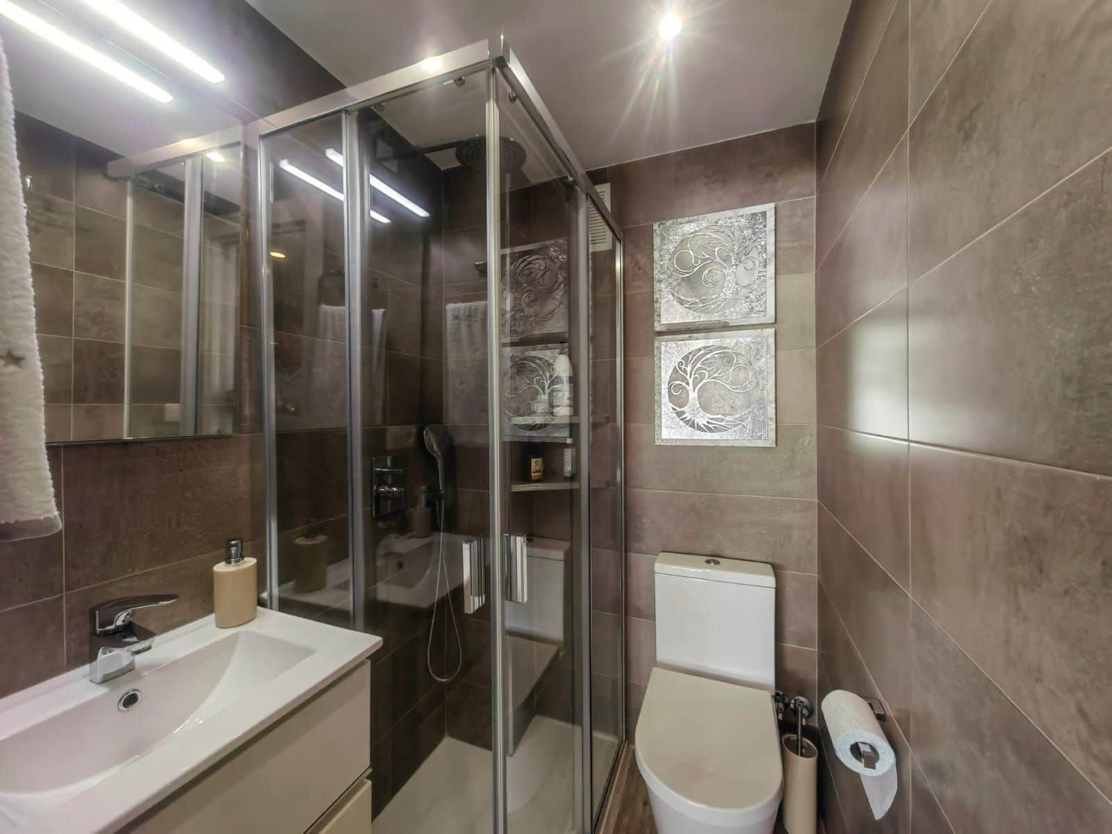 3 sypialnia Apartament na sprzedaż w Benidorm z basenem garażem - 485 000 € (Ref: 9426936)