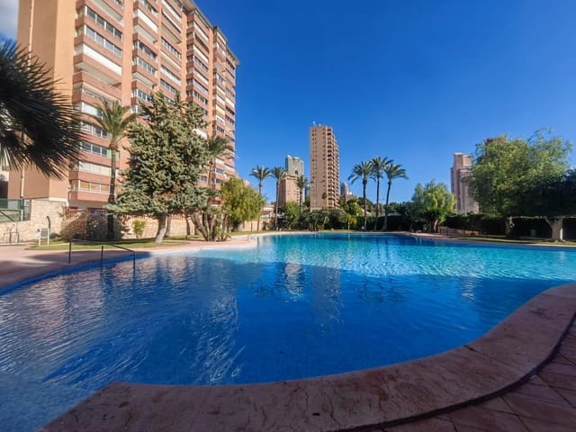 3 quarto Apartamento para venda em Playa Poniente, Benidorm com piscina garagem - 485 000 € (Ref: 9426936)