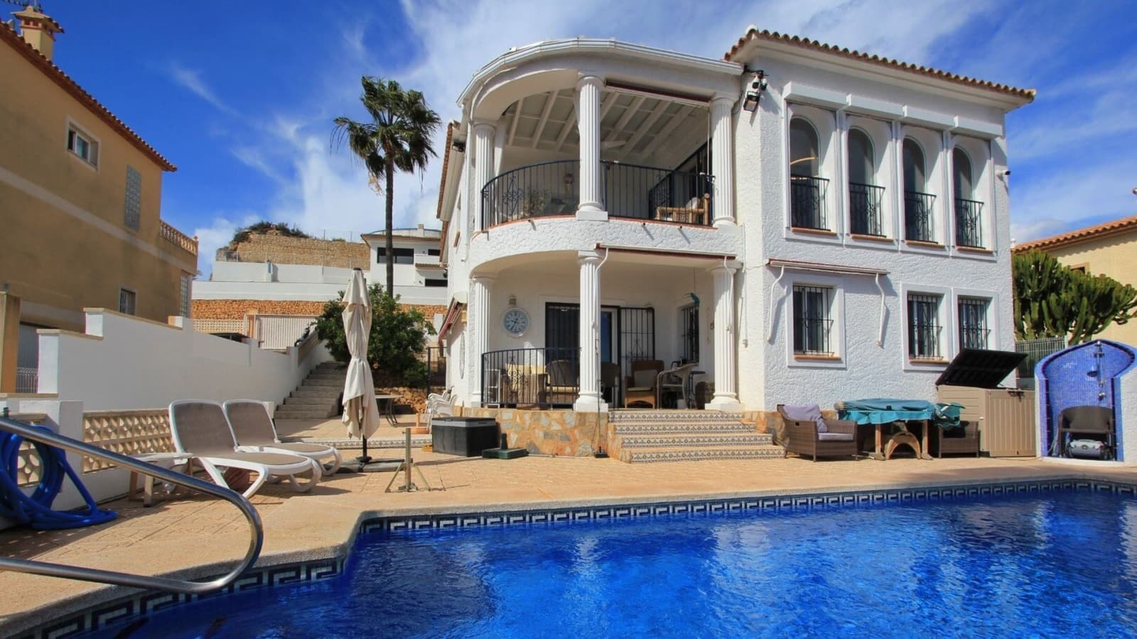 5 chambre Villa/Maison à vendre à La Nucia avec piscine garage - 595 000 € (Ref: 9508478)