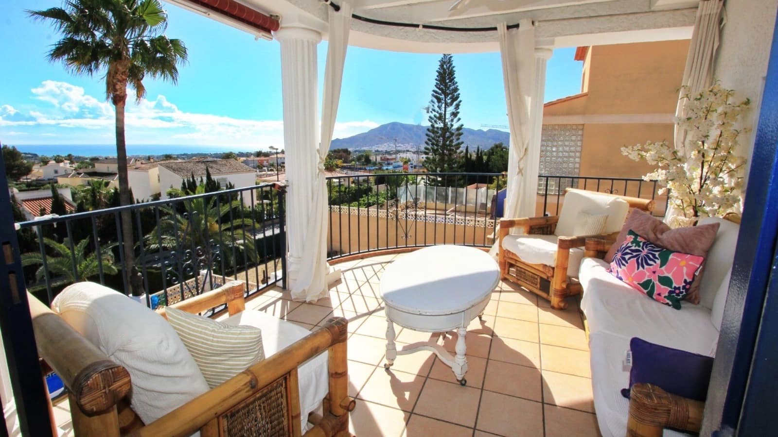 5 chambre Villa/Maison à vendre à La Nucia avec piscine garage - 595 000 € (Ref: 9508478)