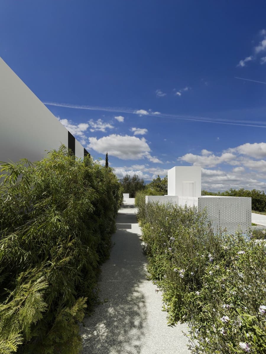 Chalet de 2 habitaciones en Alfaz del Pi / L'Alfàs del Pi en venta con piscina garaje - 297.500 € (Ref: 9526346)