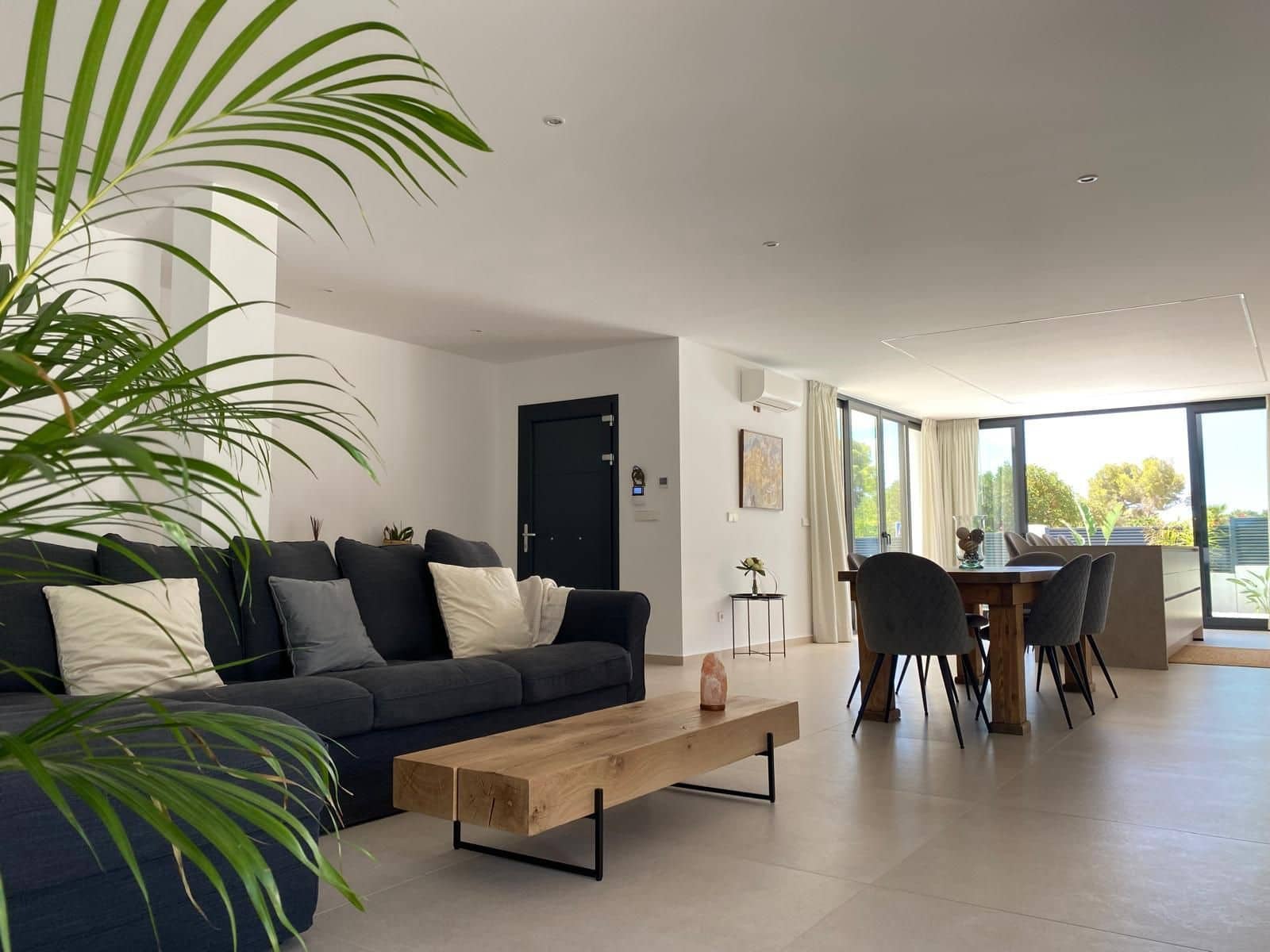 Chalet de 4 habitaciones en La Nucia en venta con piscina garaje - 1.175.000 € (Ref: 9540879)