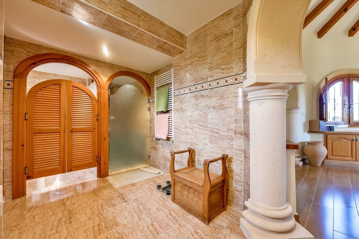 9 camera da letto Villa in vendita in Calpe / Calp con piscina garage - 1.700.000 € (Rif: 9574030)