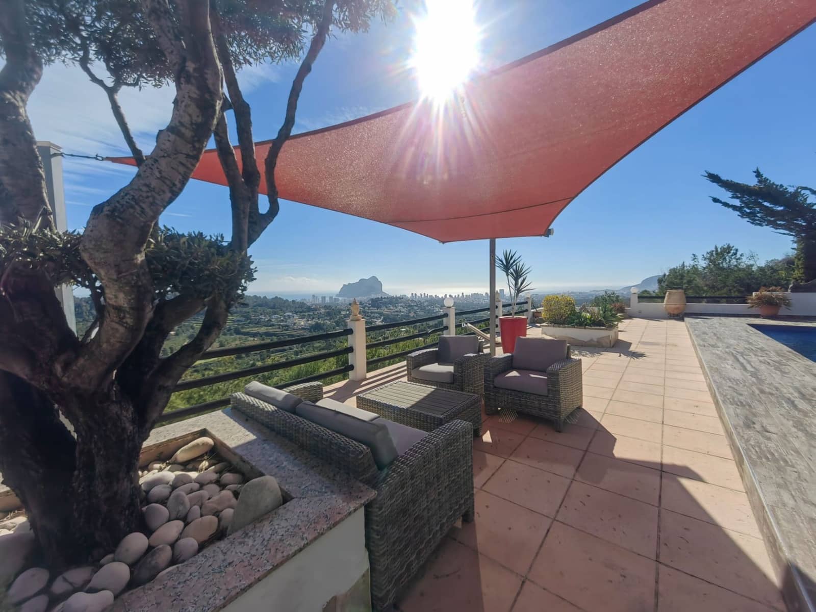 3 soveværelse Villa til salg i Calpe / Calp med swimmingpool garage - € 1.050.000 (Ref: 9574031)