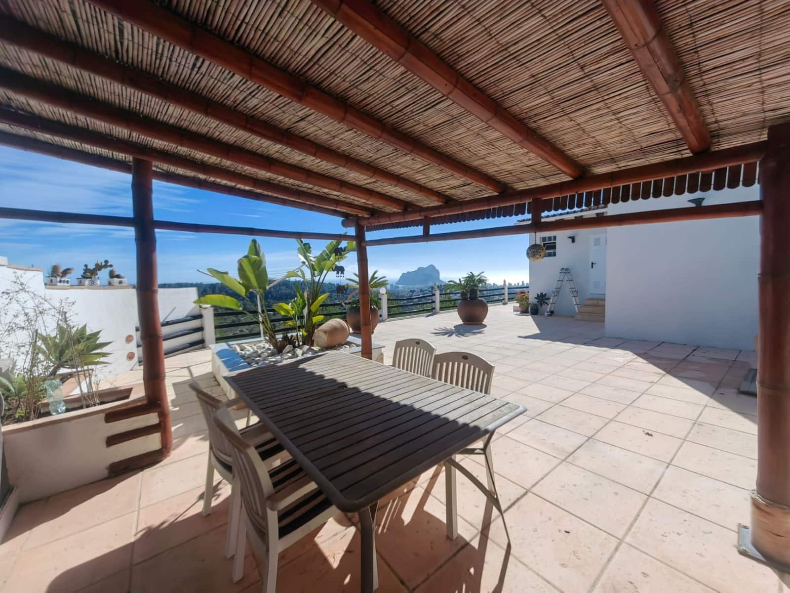 3 soveværelse Villa til salg i Calpe / Calp med swimmingpool garage - € 1.050.000 (Ref: 9574031)