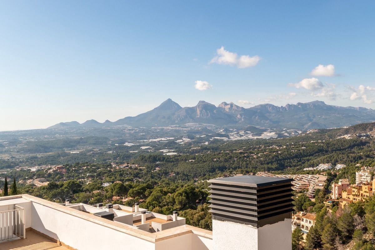 3 quarto Moradia para venda em Altea com piscina garagem - 838 111 € (Ref: 9574032)