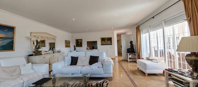 3 soverom Villa til salgs i Altea med svømmebasseng garasje - € 850 000 (Ref: 9629740)