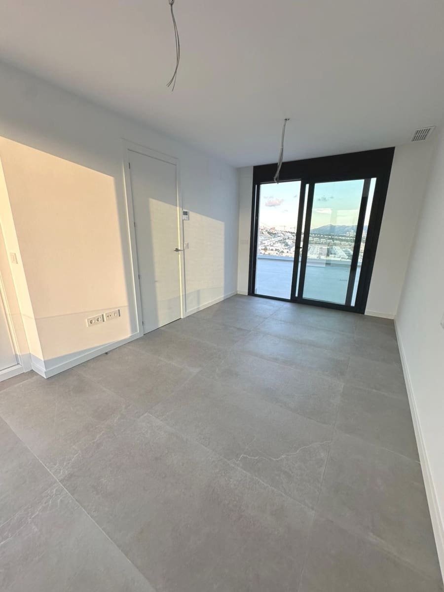 Apartamento de 3 habitaciones en Finestrat en venta con piscina garaje - 570.000 € (Ref: 9634016)