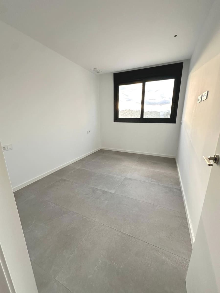 Apartamento de 3 habitaciones en Finestrat en venta con piscina garaje - 570.000 € (Ref: 9634016)