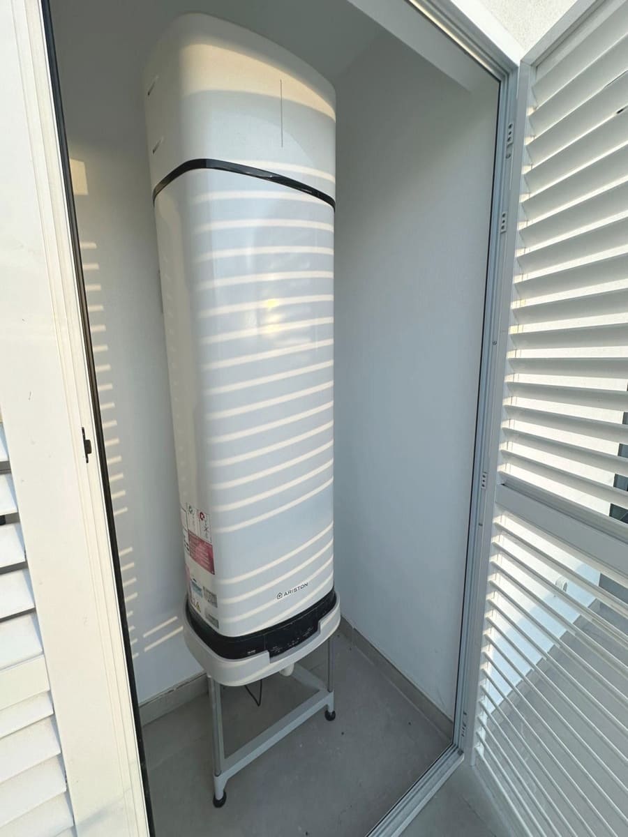 Apartamento de 3 habitaciones en Finestrat en venta con piscina garaje - 570.000 € (Ref: 9634016)