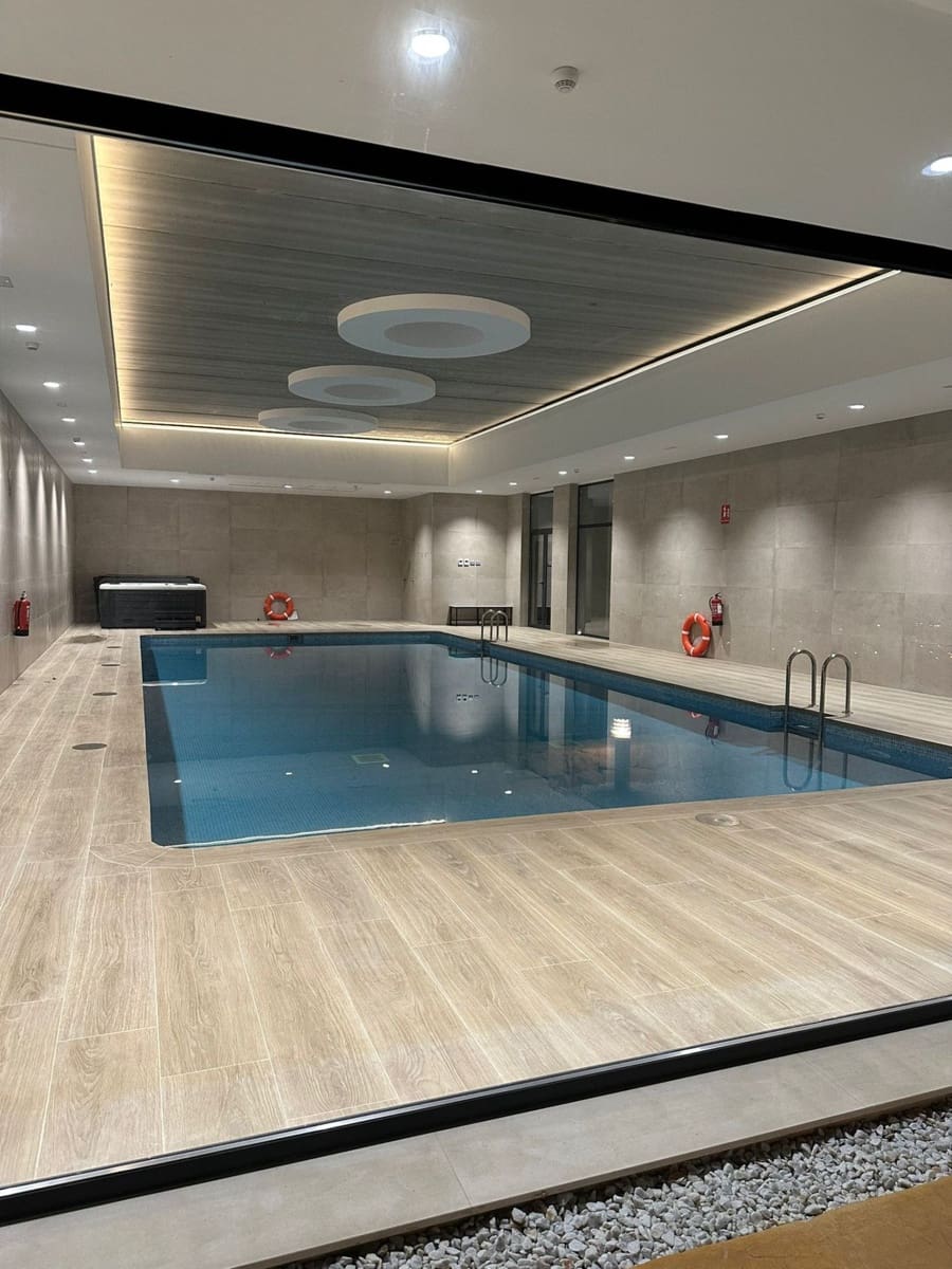 Apartamento de 3 habitaciones en Finestrat en venta con piscina garaje - 570.000 € (Ref: 9634016)