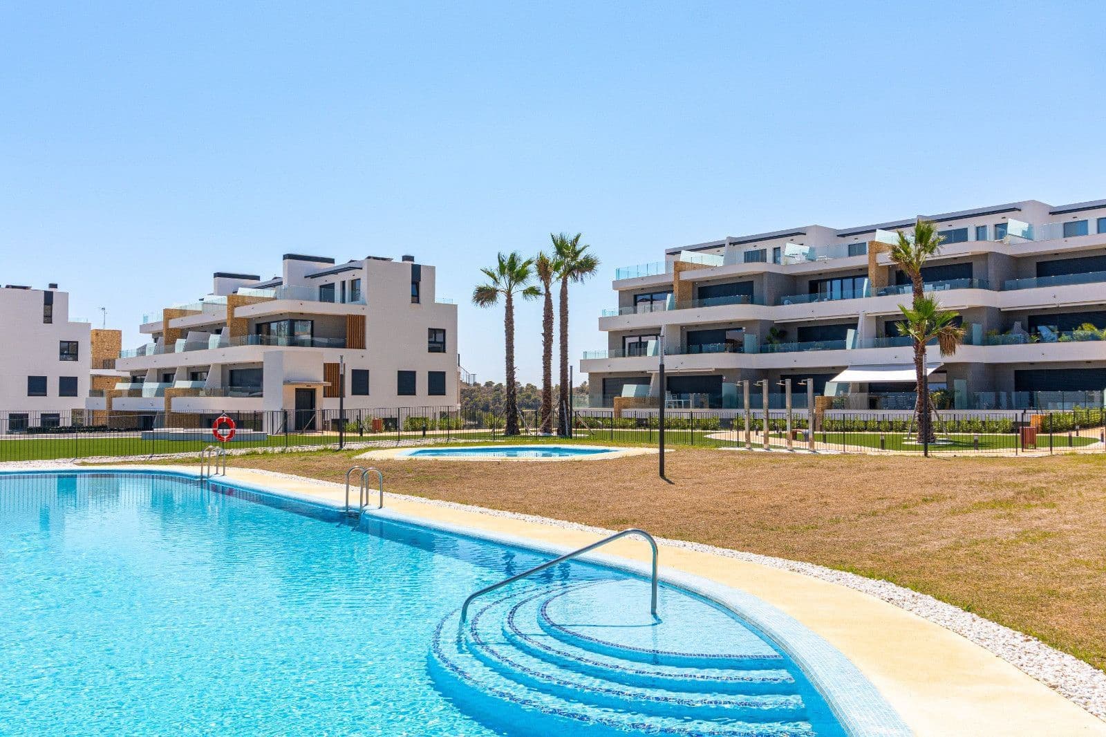 Apartamento de 3 habitaciones en Finestrat en venta con piscina garaje - 570.000 € (Ref: 9634016)