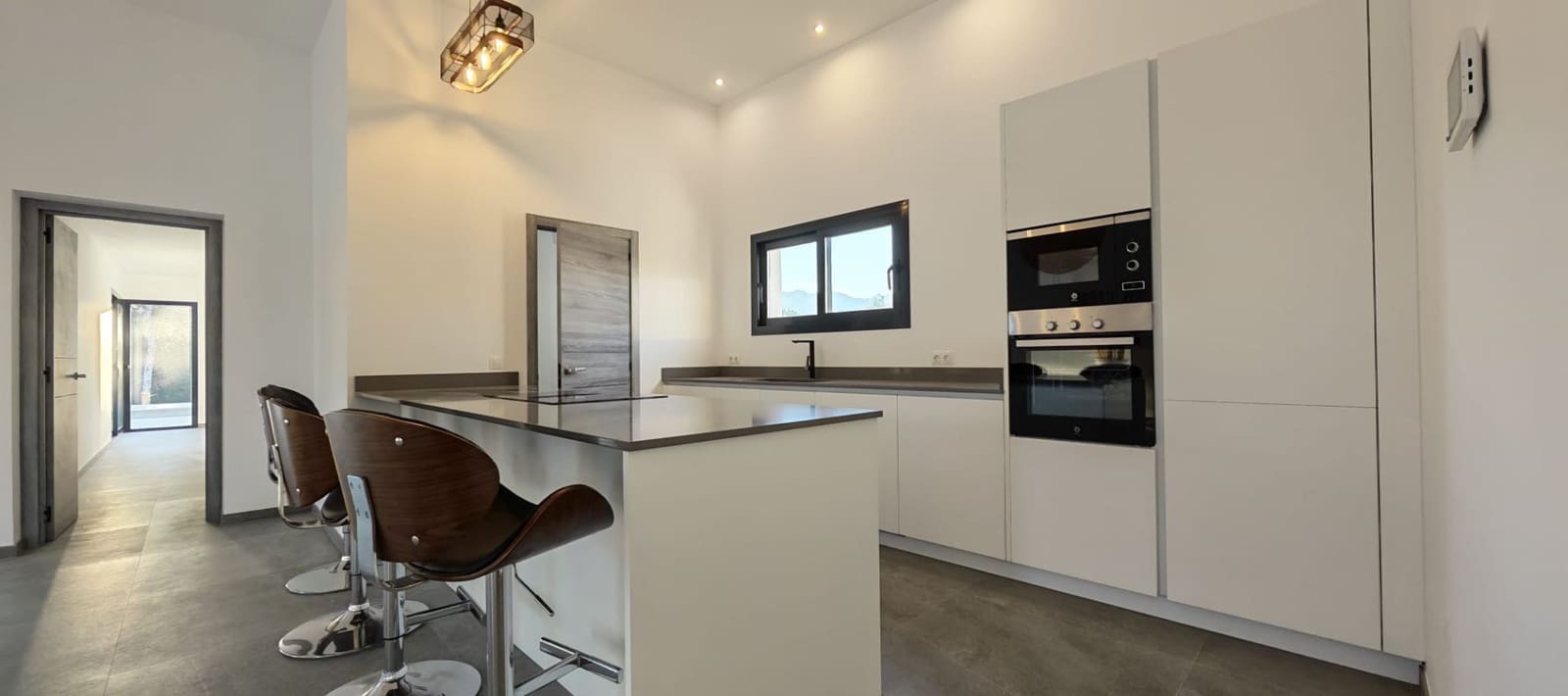 3 soveværelse Villa til salg i La Nucia med swimmingpool garage - € 1.170.000 (Ref: 9634017)