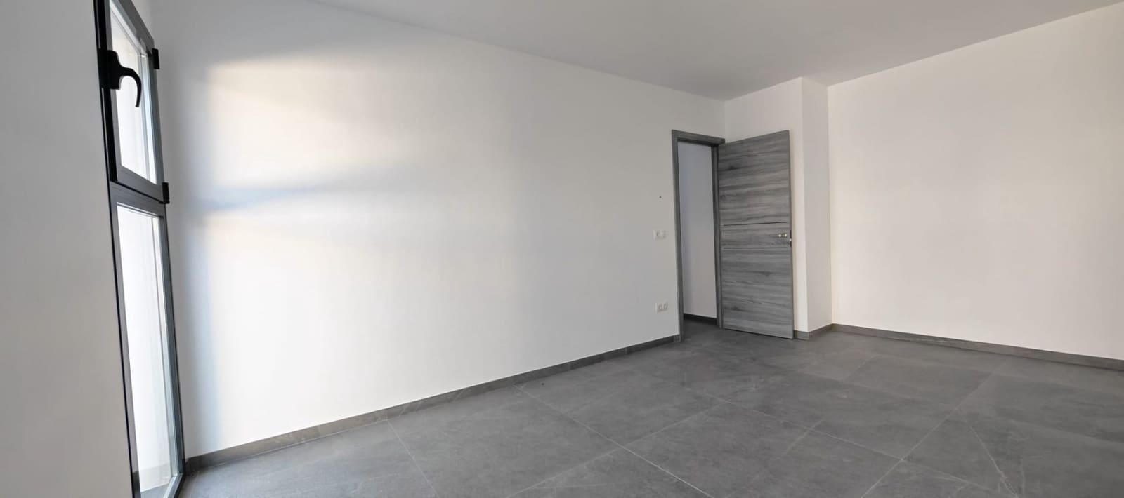 3 soveværelse Villa til salg i La Nucia med swimmingpool garage - € 1.170.000 (Ref: 9634017)