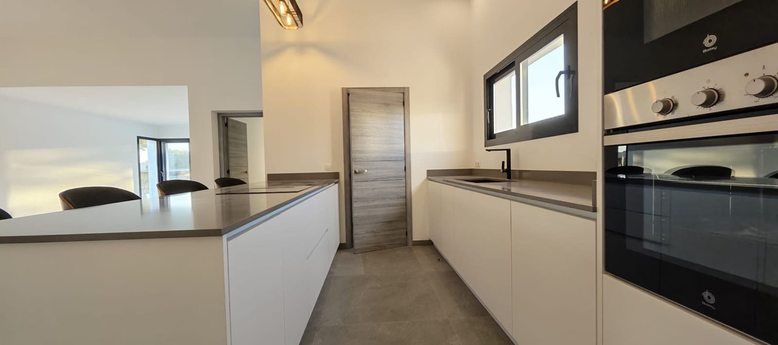 3 soveværelse Villa til salg i La Nucia med swimmingpool garage - € 1.170.000 (Ref: 9634017)