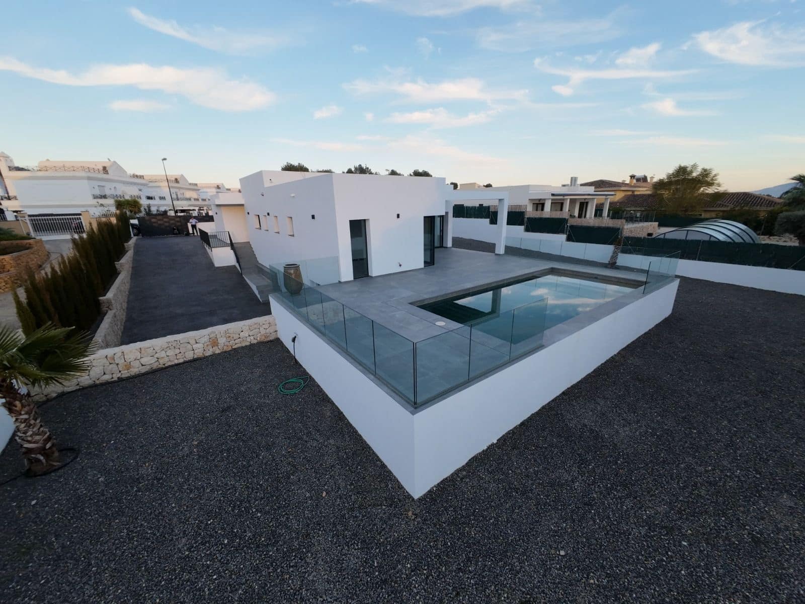 3 soveværelse Villa til salg i La Nucia med swimmingpool garage - € 1.170.000 (Ref: 9634017)