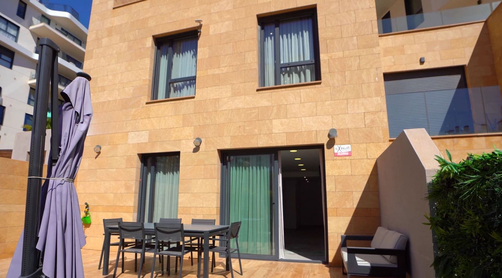 Casa de 4 habitaciones en La Villajoyosa / Vila Joiosa en venta con piscina garaje - 530.000 € (Ref: 9634018)