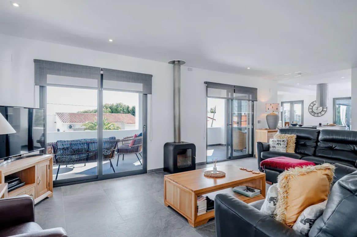 2 soveværelse Villa til salg i Calpe / Calp med swimmingpool garage - € 650.000 (Ref: 9644563)