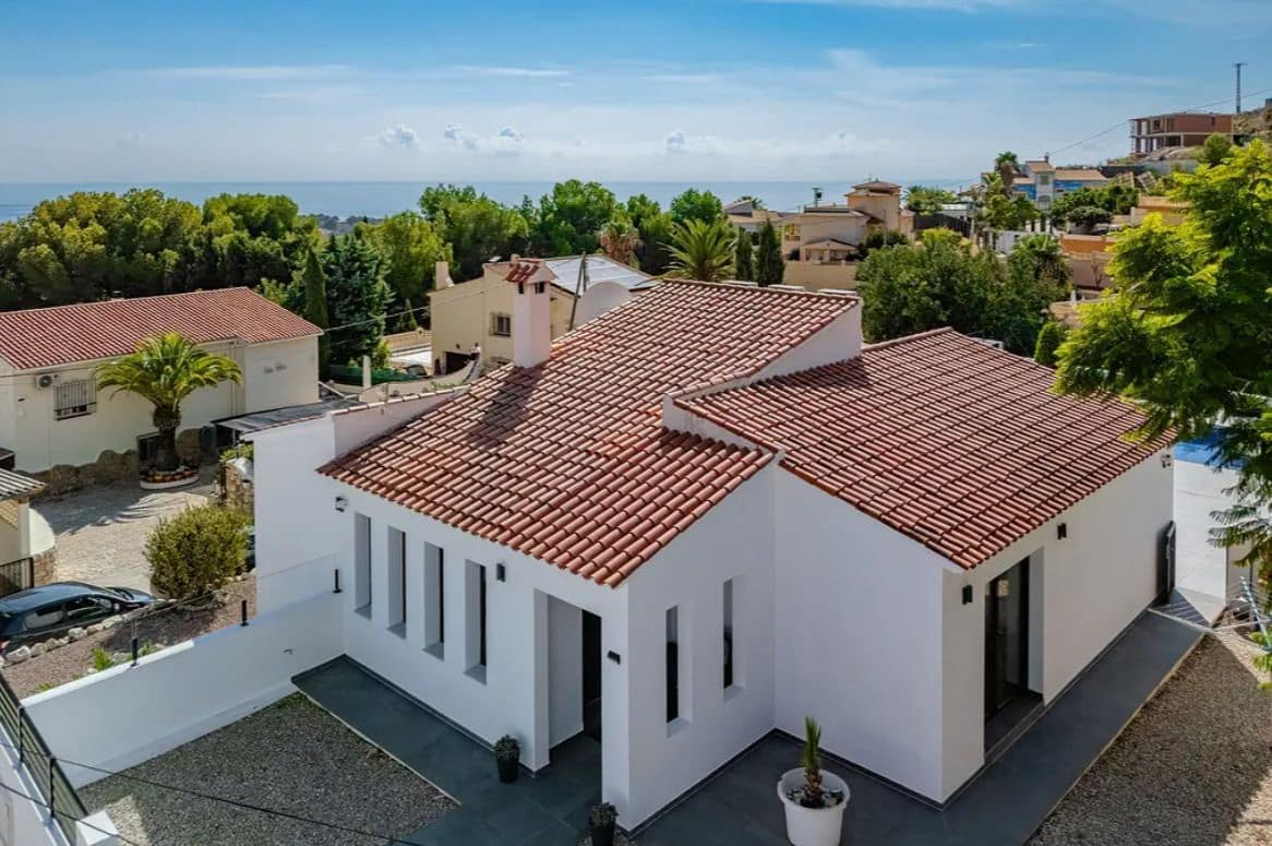 2 soveværelse Villa til salg i Calpe / Calp med swimmingpool garage - € 650.000 (Ref: 9644563)