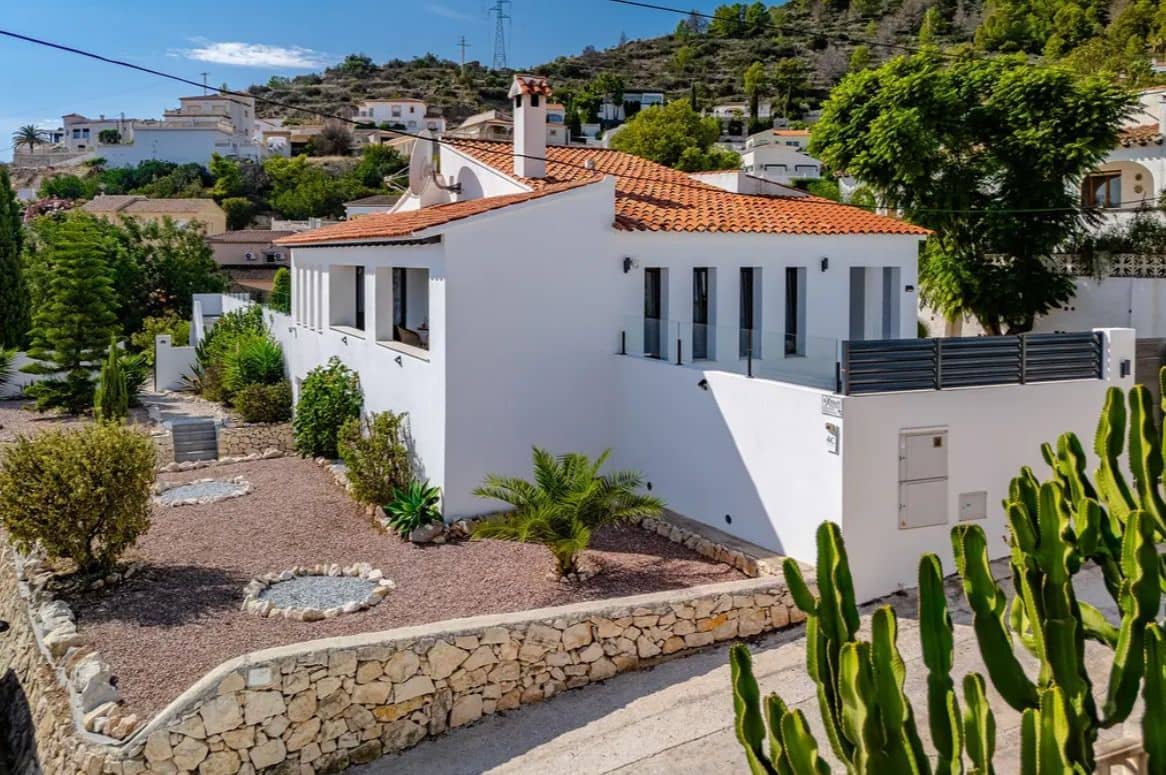 2 soveværelse Villa til salg i Calpe / Calp med swimmingpool garage - € 650.000 (Ref: 9644563)