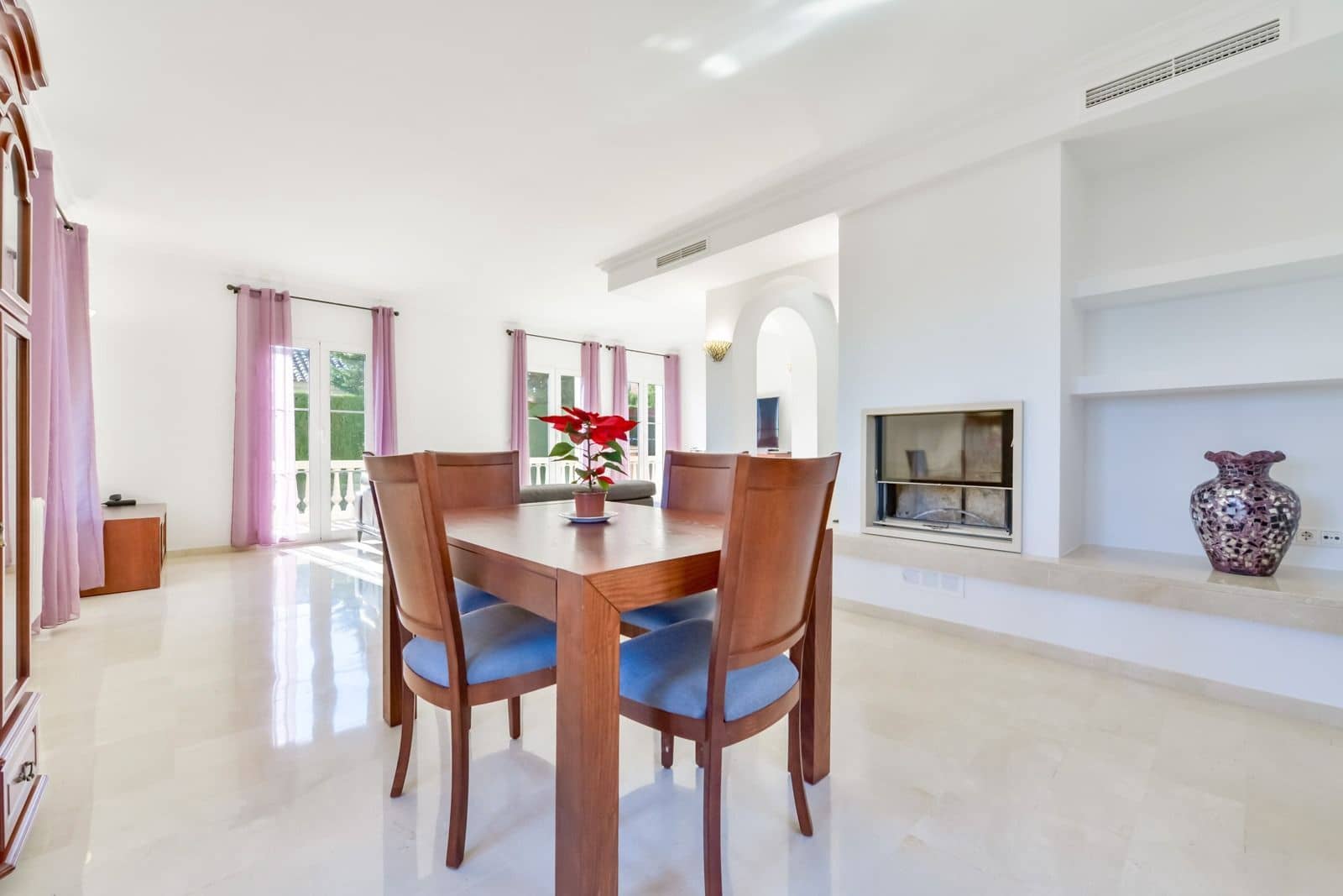 4 bedroom Villa for sale in Finestrat with pool garage - € 950,000 (Ref: 9651702)