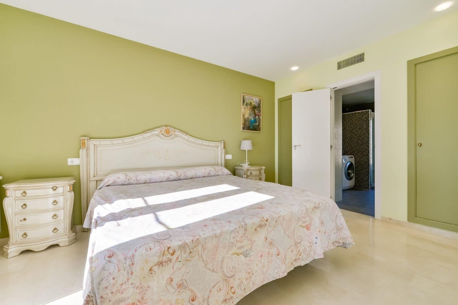 4 bedroom Villa for sale in Finestrat with pool garage - € 950,000 (Ref: 9651702)