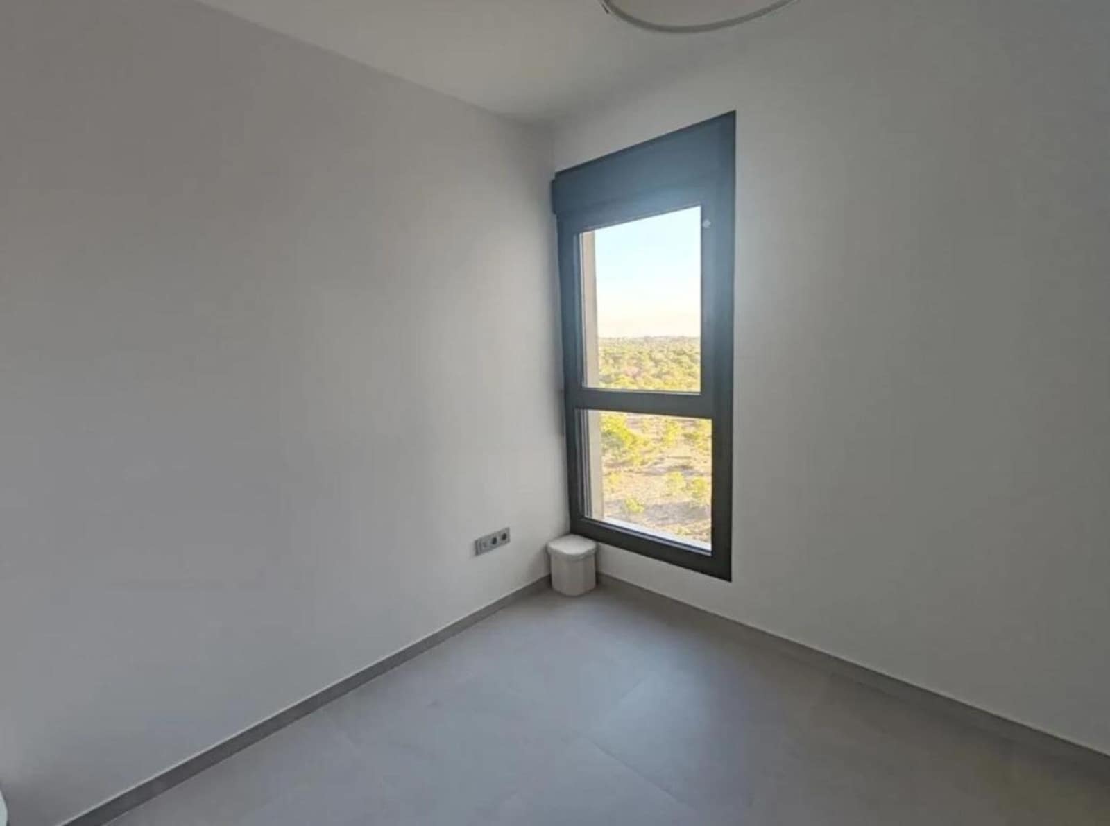 Apartamento de 3 habitaciones en Benidorm en venta con piscina garaje - 595.000 € (Ref: 9745229)