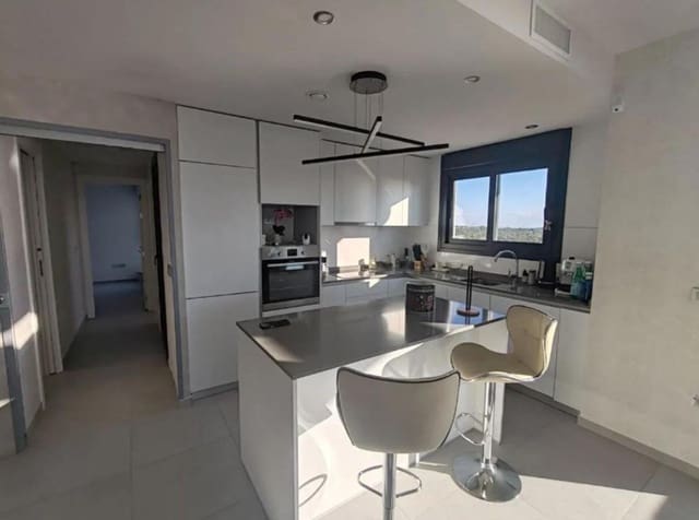 Apartamento de 3 habitaciones en Via Parque, Benidorm en venta con piscina garaje - 595.000 € (Ref: 9745229)