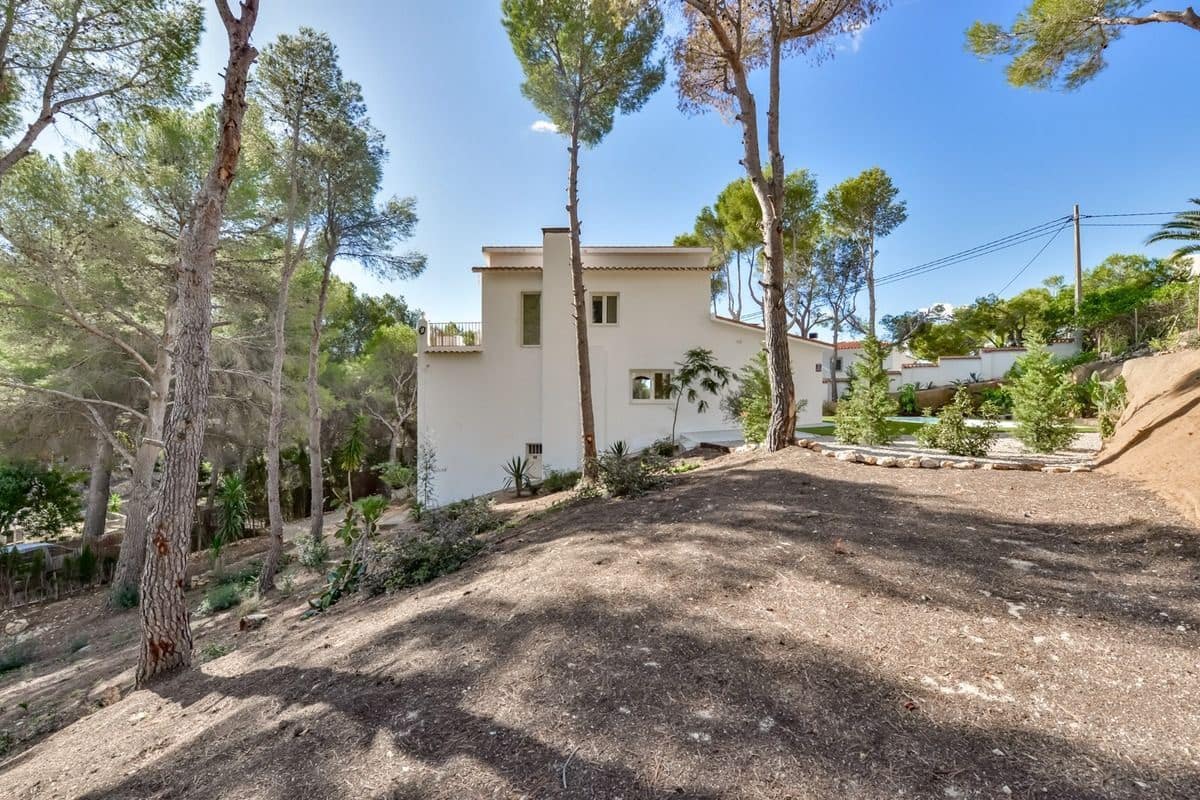 3 sypialnia Willa na sprzedaż w Altea la Vella z basenem garażem - 649 000 € (Ref: 9751658)