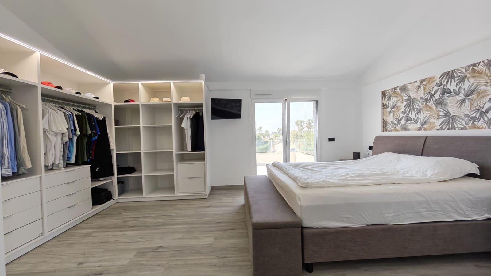 4 soverom Villa til salgs i Alfaz del Pi / L'Alfas del Pi med svømmebasseng garasje - € 1 195 000 (Ref: 9794256)