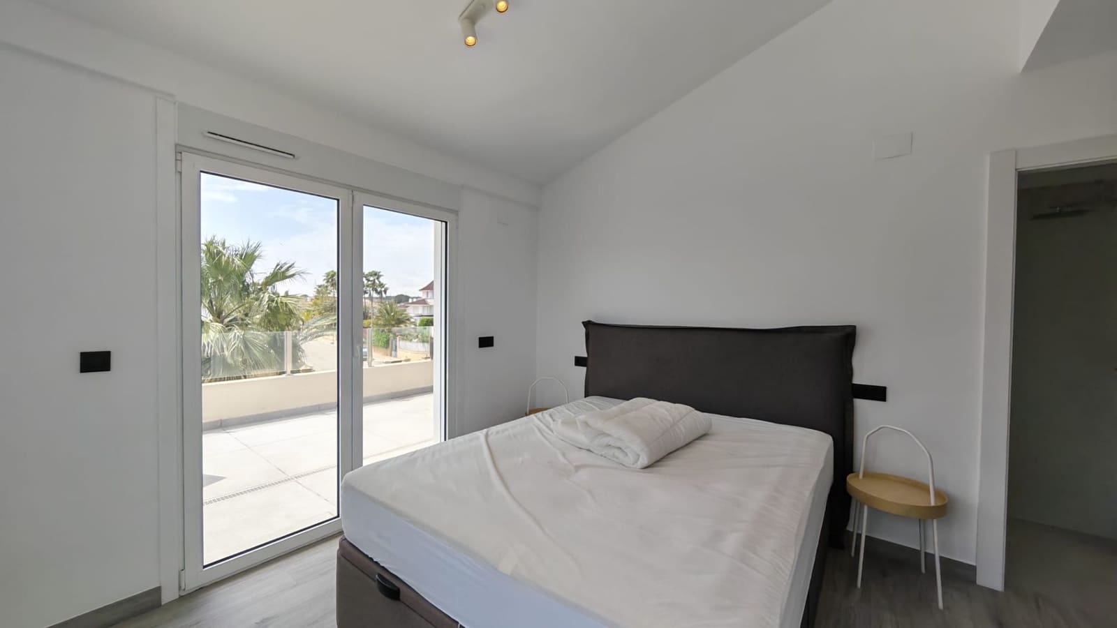 4 soverom Villa til salgs i Alfaz del Pi / L'Alfas del Pi med svømmebasseng garasje - € 1 195 000 (Ref: 9794256)