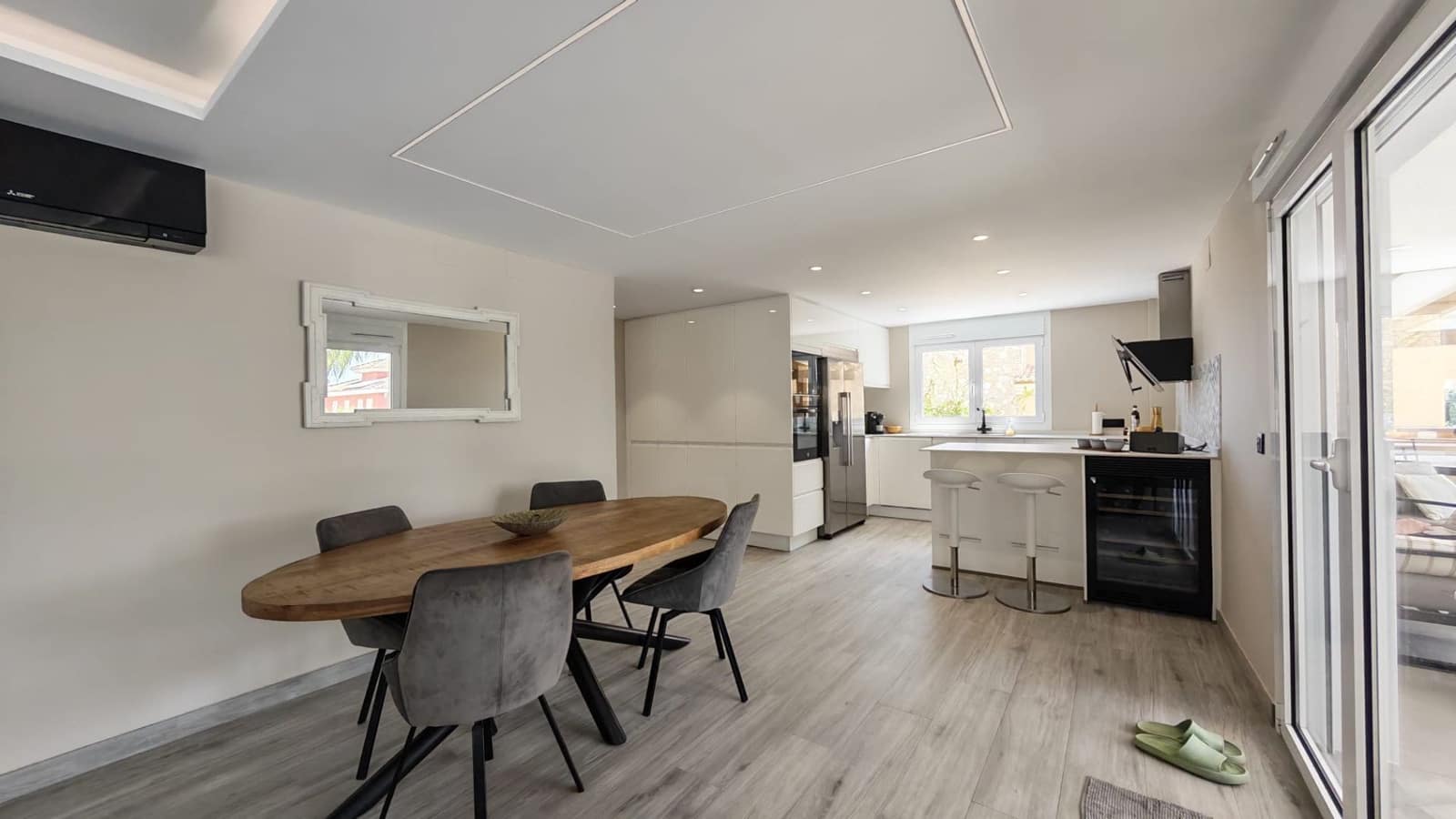 4 soverom Villa til salgs i Alfaz del Pi / L'Alfas del Pi med svømmebasseng garasje - € 1 195 000 (Ref: 9794256)