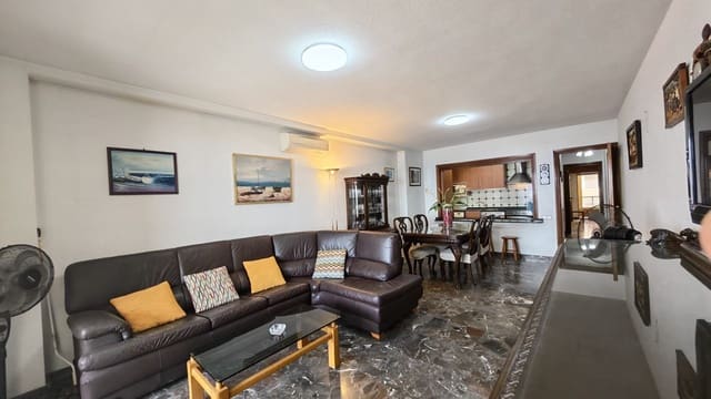 3 soverom Leilighet til salgs i Playa Poniente, Benidorm med svømmebasseng garasje - € 539 000 (Ref: 9794258)