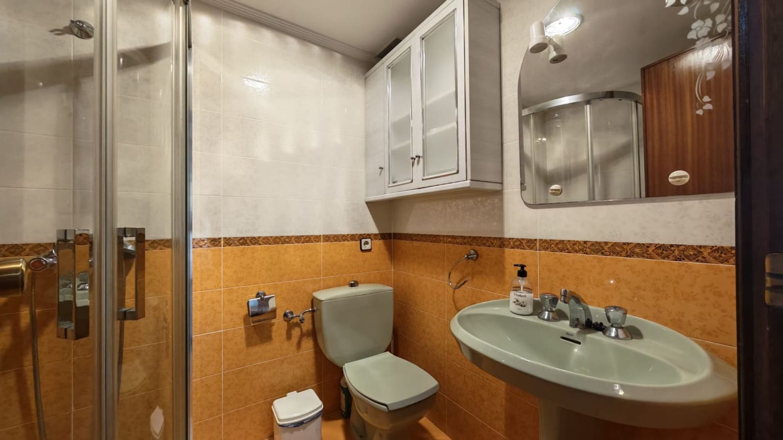 3 soverom Leilighet til salgs i Benidorm med svømmebasseng garasje - € 539 000 (Ref: 9794258)