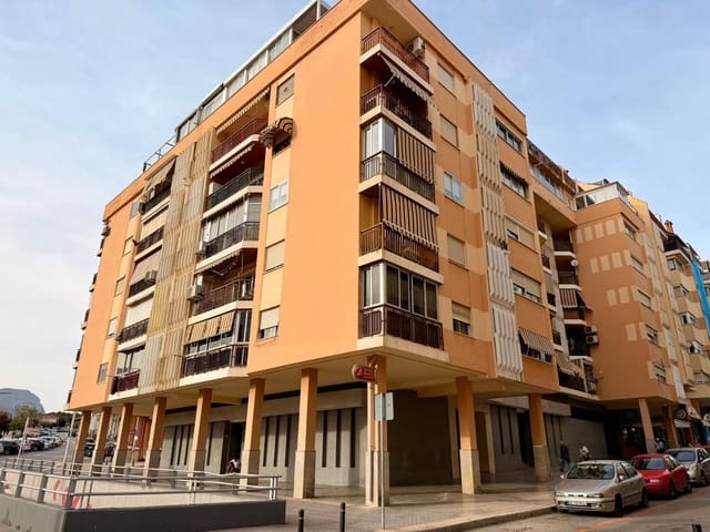 3 bedroom Apartment for sale in Colonia Madrid, Benidorm with garage - € 550,000 (Ref: 9796866)
