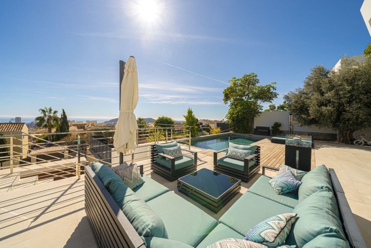 Chalet de 5 habitaciones en Finestrat en venta con piscina garaje - 2.000.000 € (Ref: 9800517)