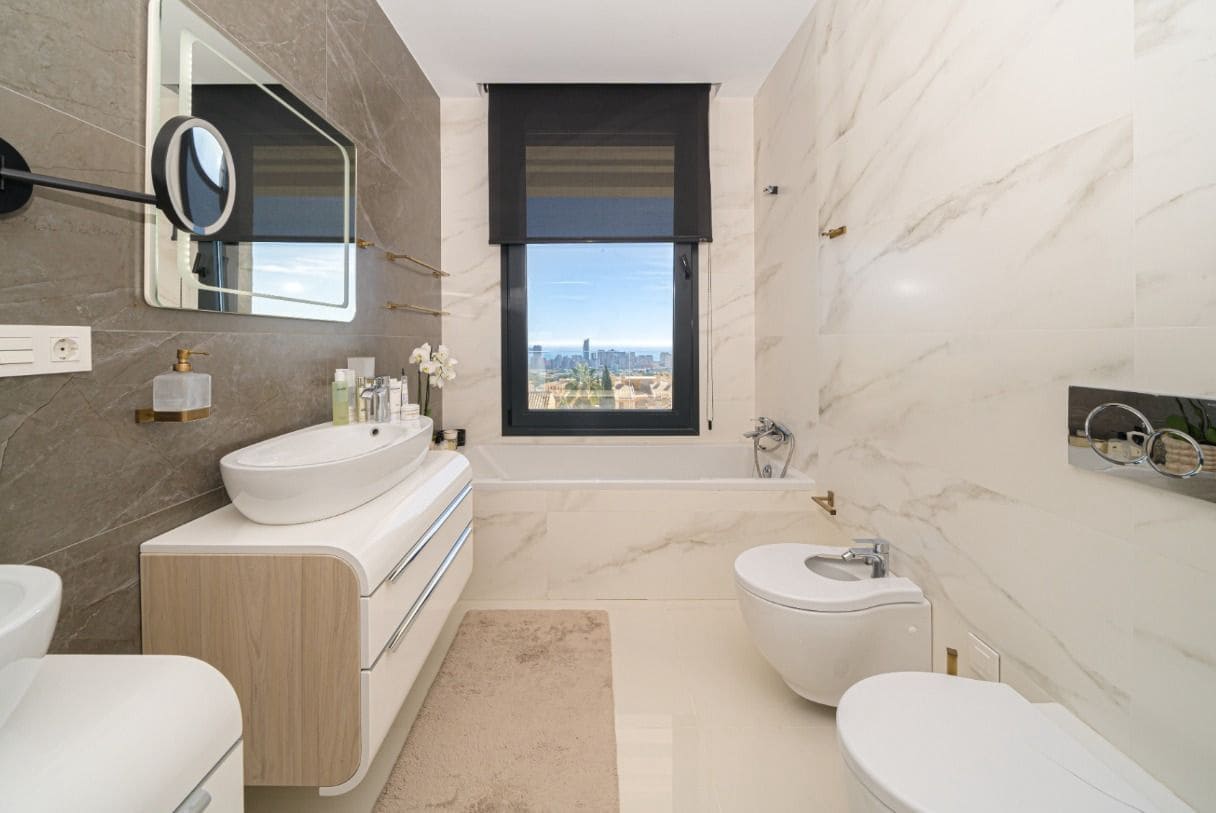 Chalet de 5 habitaciones en Finestrat en venta con piscina garaje - 2.000.000 € (Ref: 9800517)